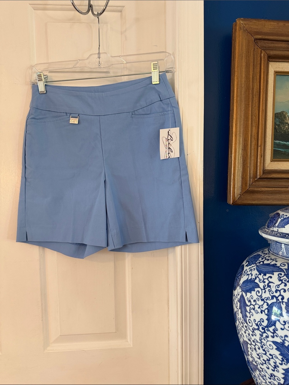 NWT Women’s Lulu-B Bright Peri Blue Women's Stretch Short Size 2